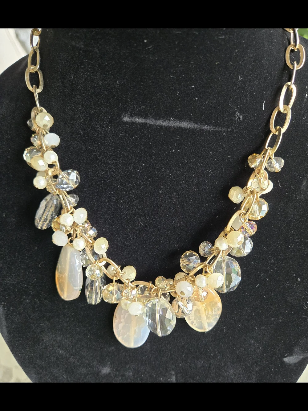 Gold-Tone Cluster Statement Necklace Agate Crystal Beads Peach Clear Smoky Grey